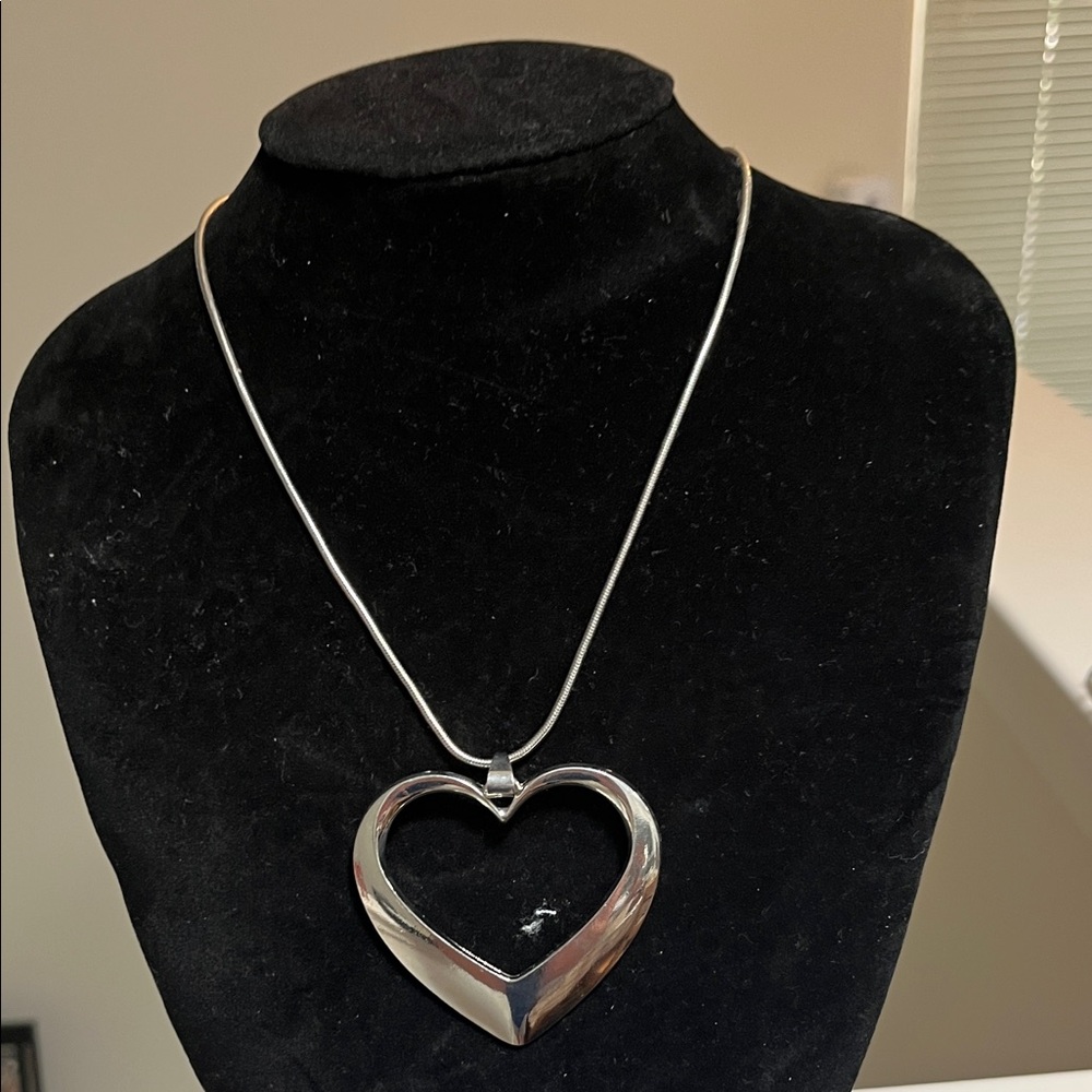 Silver Heart Pendant Necklace